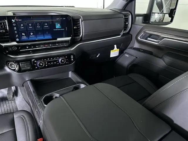 2026 Chevrolet Silverado 2500HD Crew Cab, Standard Bed, LTZ, 4WD