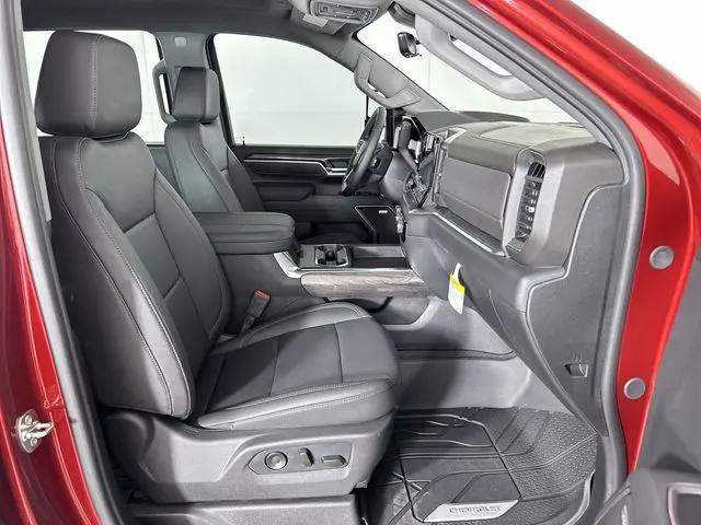 2026 Chevrolet Silverado 3500HD Crew Cab, Long Bed, LTZ Dual Rear Wheel, RWD