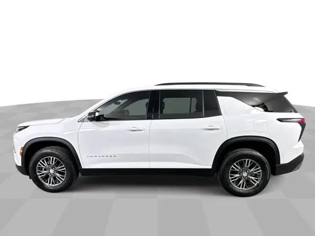 2026 Chevrolet Traverse FWD LT