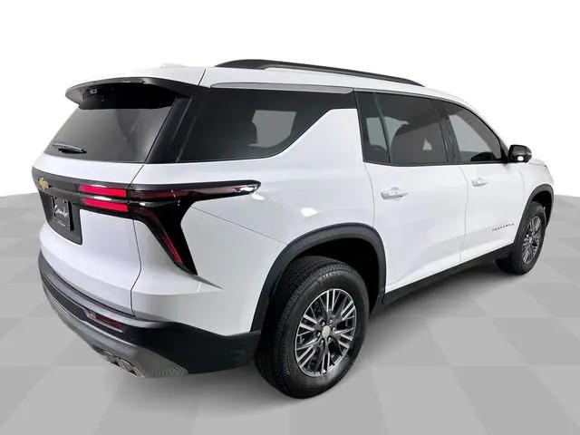 2026 Chevrolet Traverse FWD LT