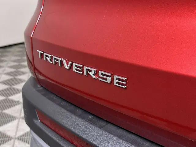 2026 Chevrolet Traverse FWD LT