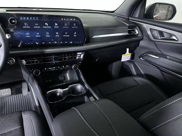 2026 Chevrolet Traverse FWD LT