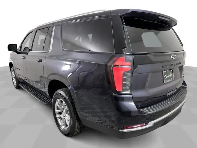 2026 Chevrolet Suburban LT, 4WD