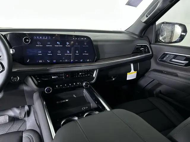 2026 Chevrolet Suburban LT, 4WD