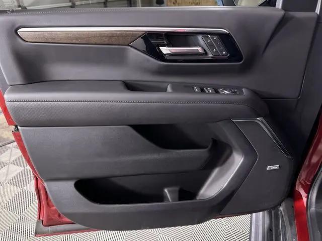 2025 Chevrolet Suburban 4WD High Country