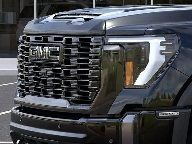 2026 GMC Sierra 3500HD Crew Cab, Long Bed, Denali Ultimate Dual Rear Wheel, 4WD