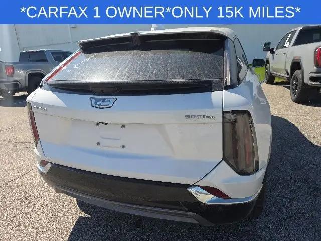 2025 Cadillac iQ Luxury 2 AWD
