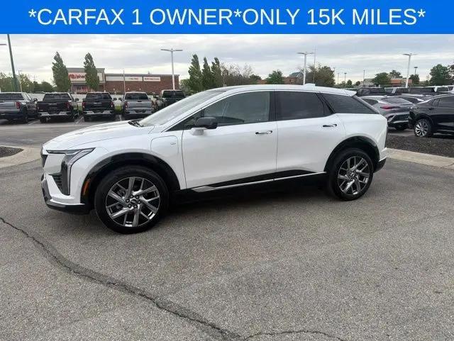 2025 Cadillac iQ Luxury 2 AWD