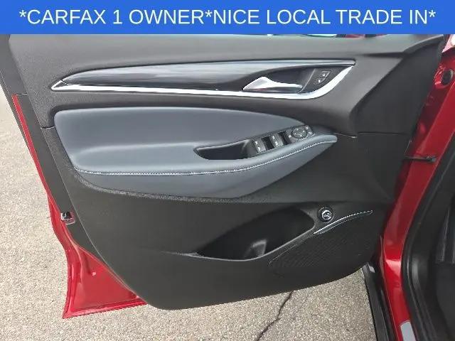 2023 Buick Enclave Essence FWD