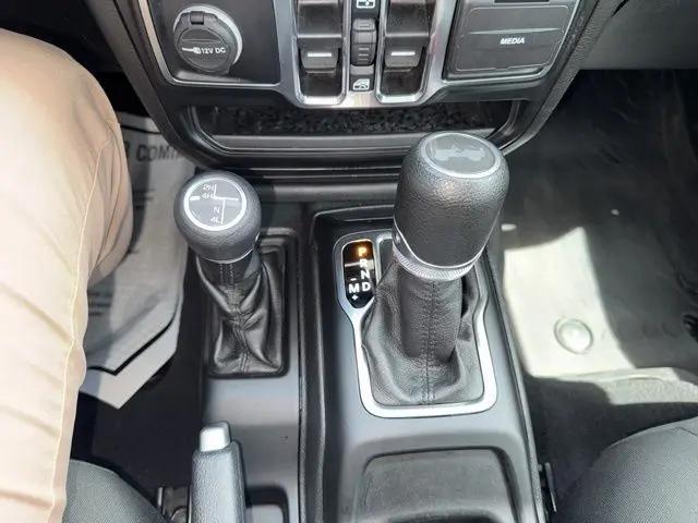 2022 Jeep Wrangler Unlimited Willys 4x4