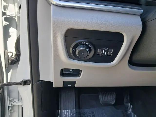 2023 Jeep Grand Cherokee L Overland 4x4