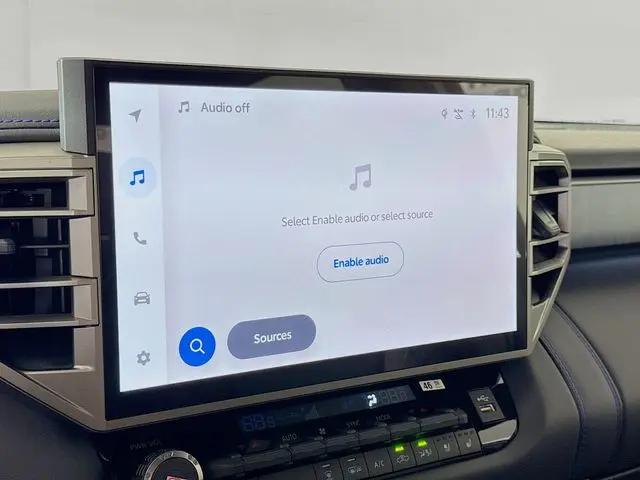 2026 Toyota Tundra Platinum CrewMax 5.5' Bed