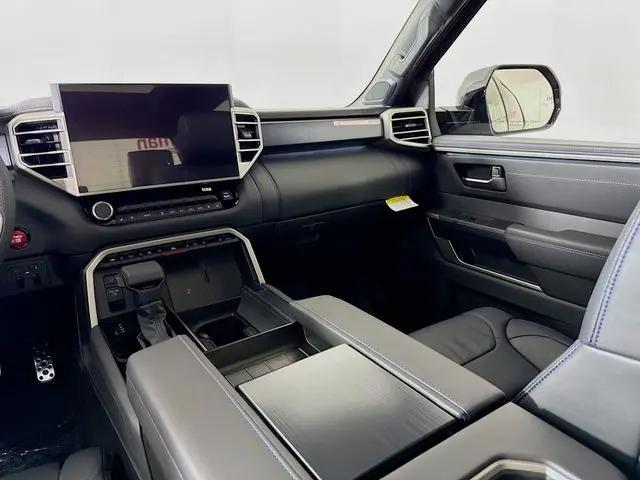 2026 Toyota Tundra Platinum CrewMax 5.5' Bed