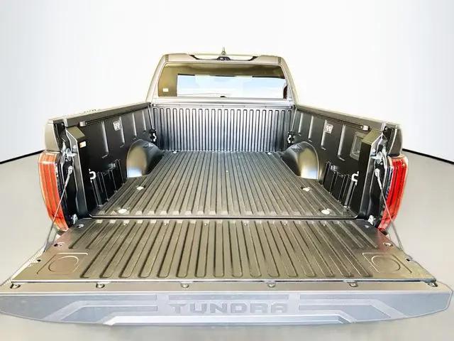 2026 Toyota Tundra Platinum CrewMax 5.5' Bed