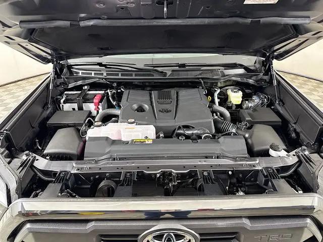 2026 Toyota Tundra Platinum CrewMax 5.5' Bed