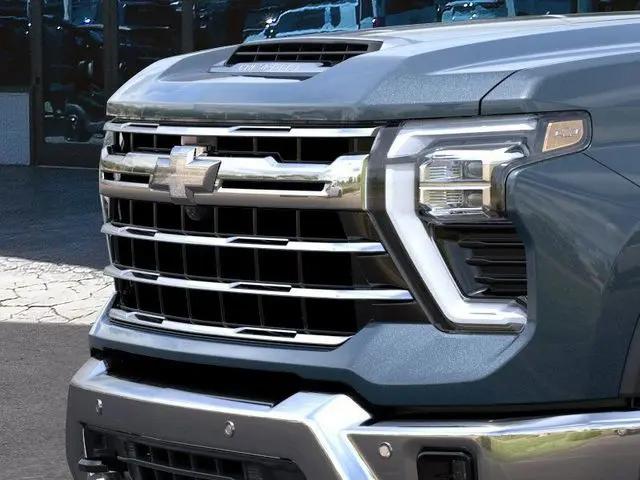 2026 Chevrolet Silverado 2500HD Crew Cab, Standard Bed, LTZ, 4WD