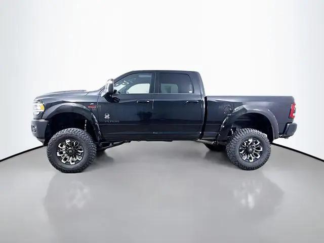 2024 Ram 3500 Laramie Crew Cab 4x4 6'4" Box