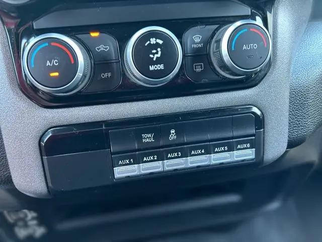 2022 Ram 2500 Tradesman Crew Cab 4x4 6'4" Box
