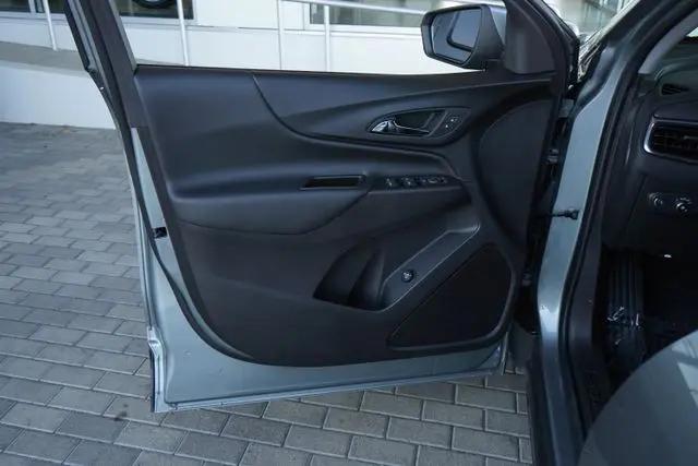 2024 Chevrolet Equinox FWD LT