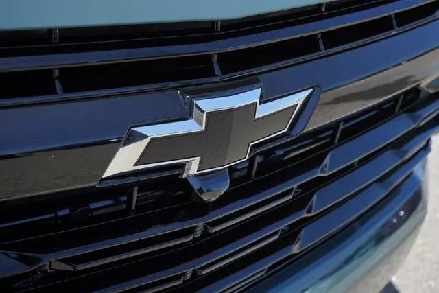 2026 Chevrolet Suburban RST, 4WD