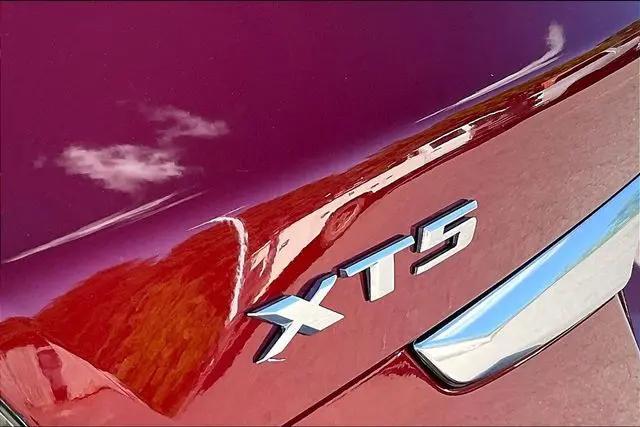 2023 Cadillac XT5 Sport