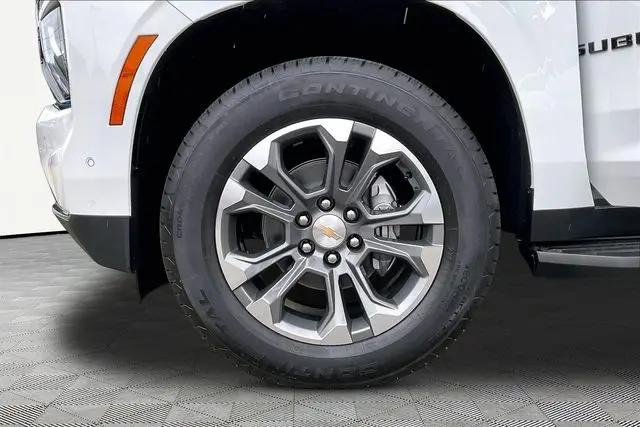 2026 Chevrolet Suburban LS, 4WD