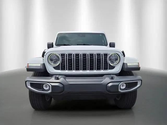 2025 Jeep Wrangler 4-Door Sahara 4x4