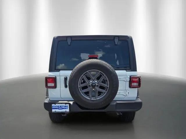 2025 Jeep Wrangler 4-Door Summit 4x4