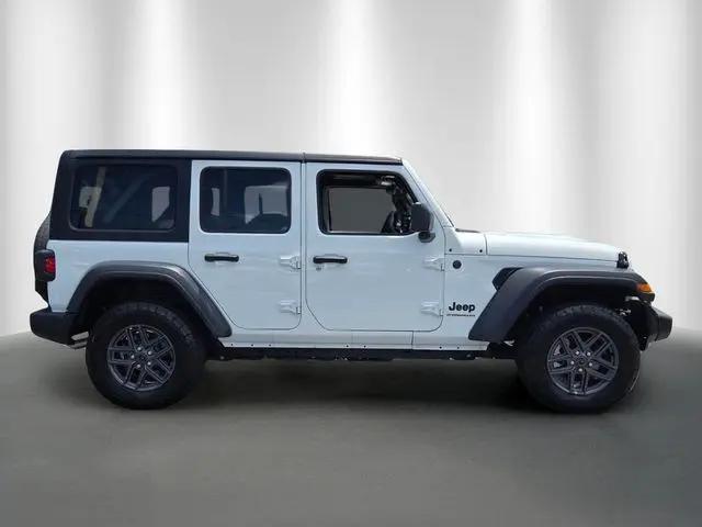 2025 Jeep Wrangler 4-Door Summit 4x4