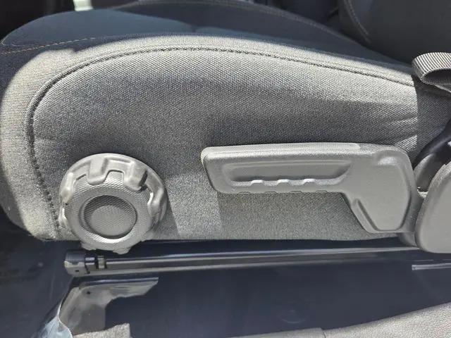 2025 Jeep Wrangler 4-Door Summit 4x4