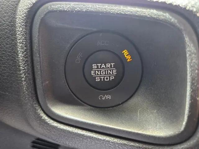 2025 Jeep Wrangler 4-Door Summit 4x4