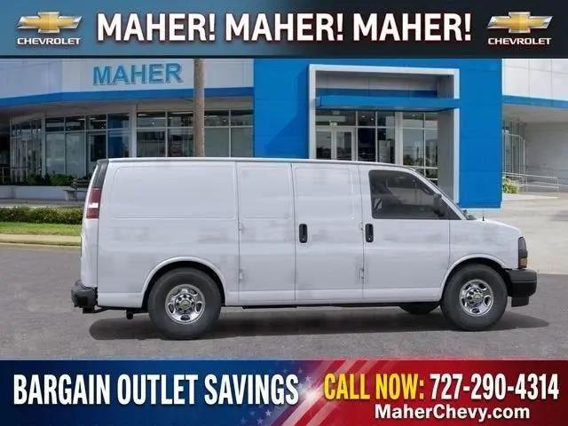 2026 Chevrolet Express Cargo Van 2500 Regular Wheelbase, WT, RWD