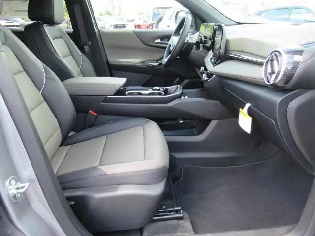 2026 Chevrolet Equinox FWD LT