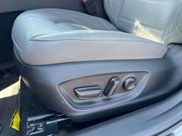 2019 Toyota Avalon Limited