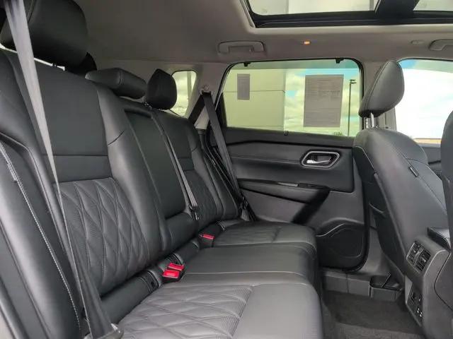 2025 Nissan Rogue Platinum Intelligent AWD