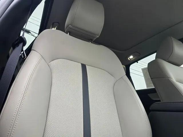2026 Mazda X-90 3.3 Turbo Premium Sport