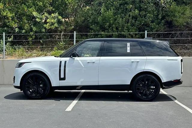 2026 Land Rover Range Rover P400 SE 7 Seat