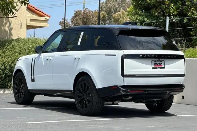 2026 Land Rover Range Rover P400 SE 7 Seat