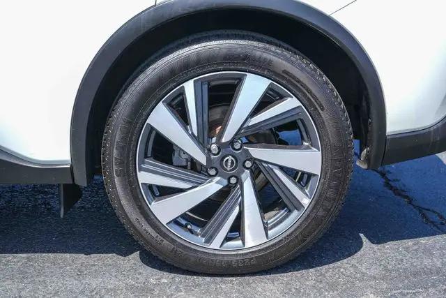 2023 Nissan Murano SL FWD