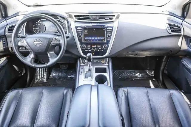 2023 Nissan Murano SL FWD