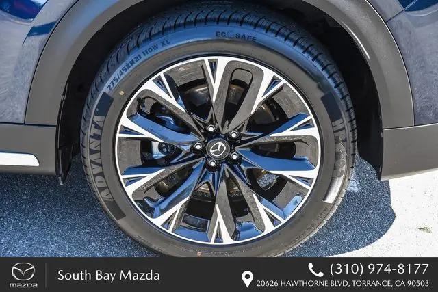 2024 Mazda X-90 Premium