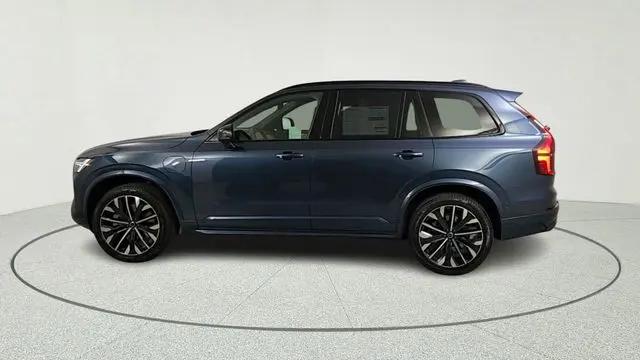 2026 Volvo XC90 Plug-In Hybrid Ultra Dark Theme, T8 AWD, Electric/Gasoline, 7 Seats