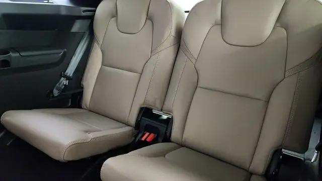2026 Volvo XC90 Plug-In Hybrid Ultra Dark Theme, T8 AWD, Electric/Gasoline, 7 Seats