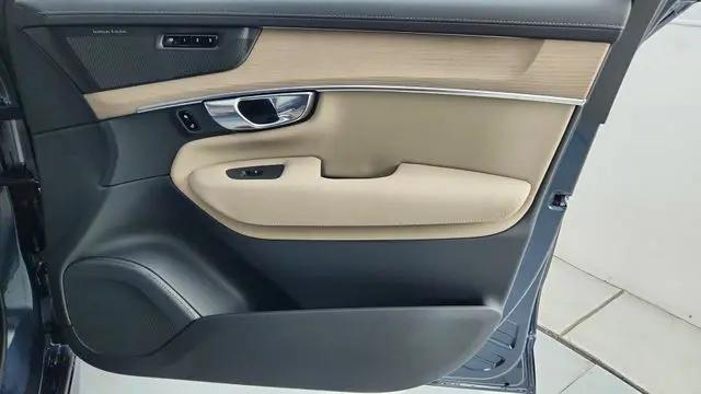 2026 Volvo XC90 Plug-In Hybrid Ultra Dark Theme, T8 AWD, Electric/Gasoline, 7 Seats