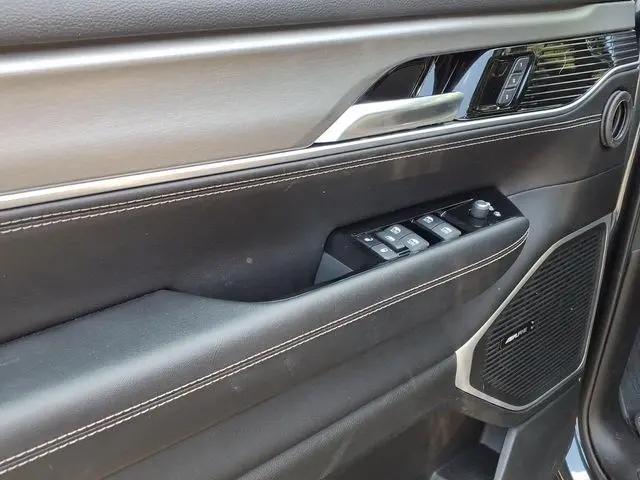 2024 Jeep Wagoneer Series II Carbide 4x4