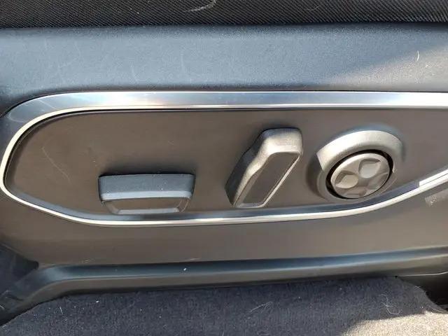 2024 Jeep Wagoneer Series II Carbide 4x4