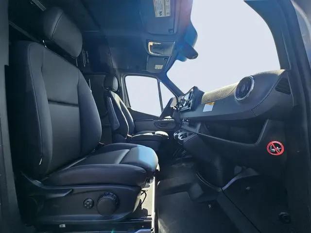2026 Mercedes-Benz Sprinter 2500 High Roof 4-Cyl Diesel HO