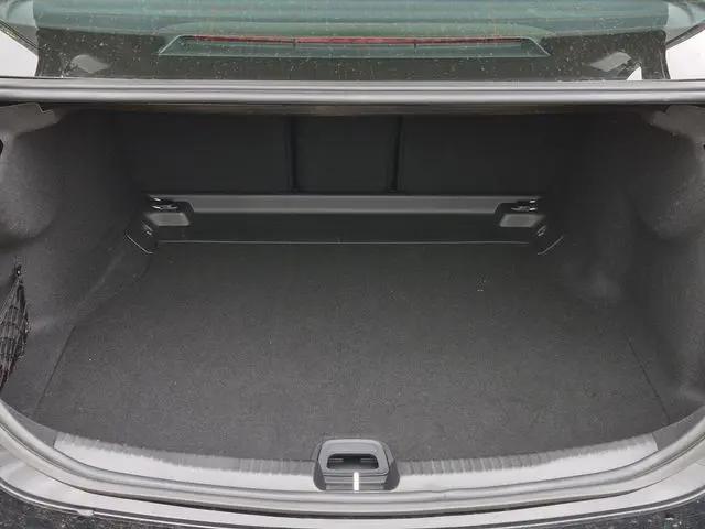 2025 Mercedes-Benz C-CLASS C 300 C 300