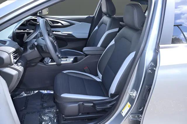 2024 Buick NV Preferred FWD