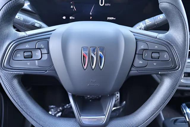 2024 Buick NV Preferred FWD
